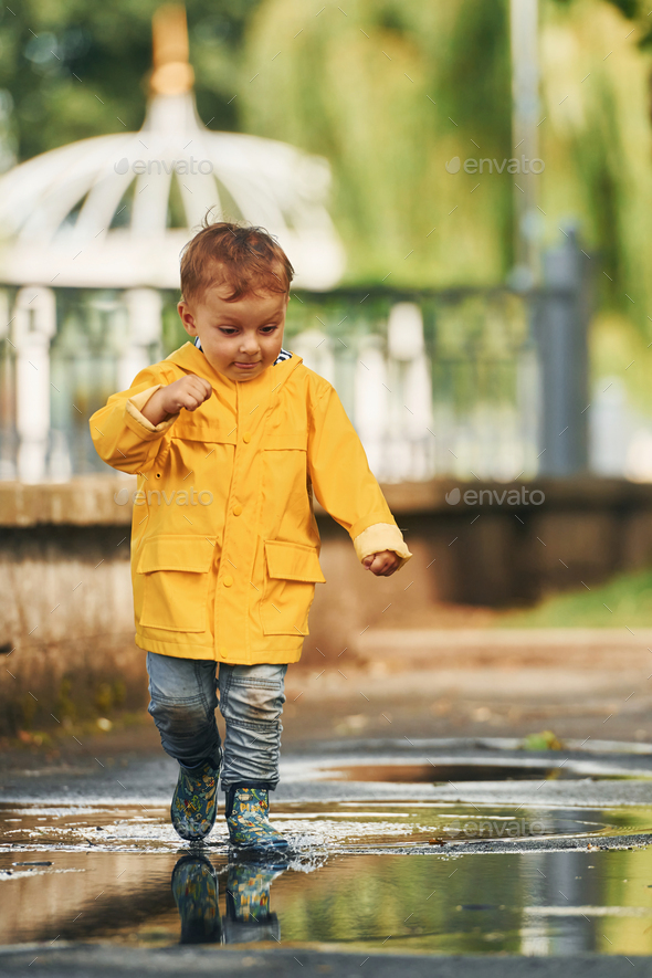 Boy in yellow hot sale coat from it